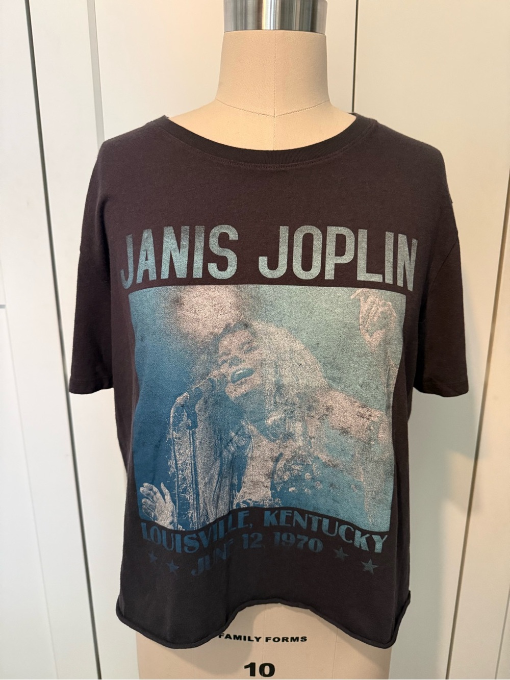 Lot of 4 band tees size M - Picture 2 of 6